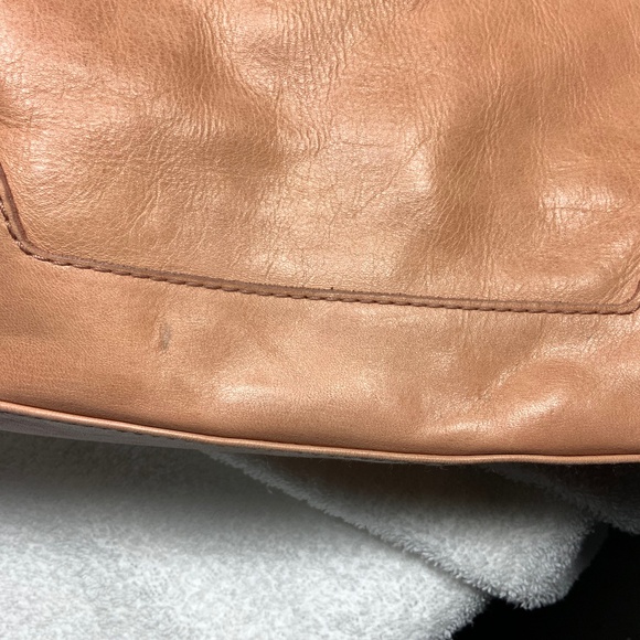 Frye Melissa Leather Beige/Peach Shoulder Bag - Picture 2 of 16